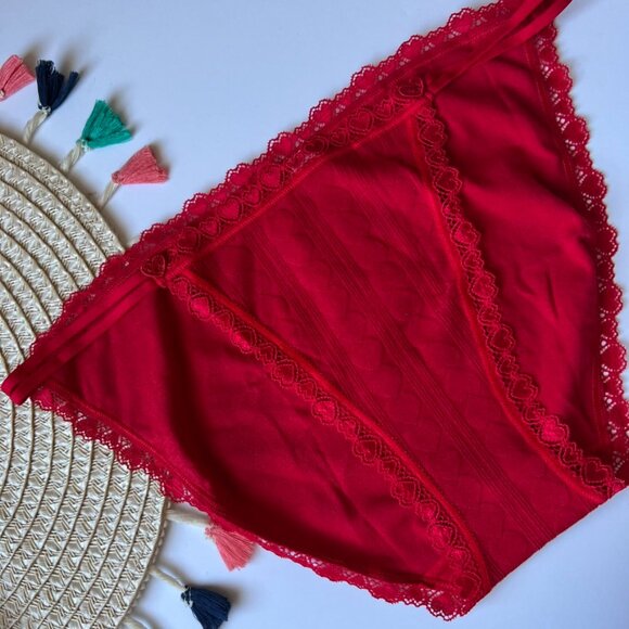 Victoria's Secret Stretch Cotton String Bikini Panty Red Large NEW - Picture 2 of 3
